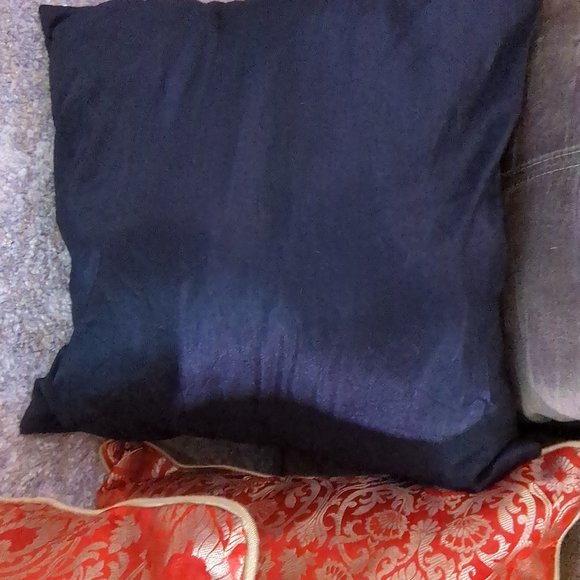 Pillow covers - Picture 7 of 8